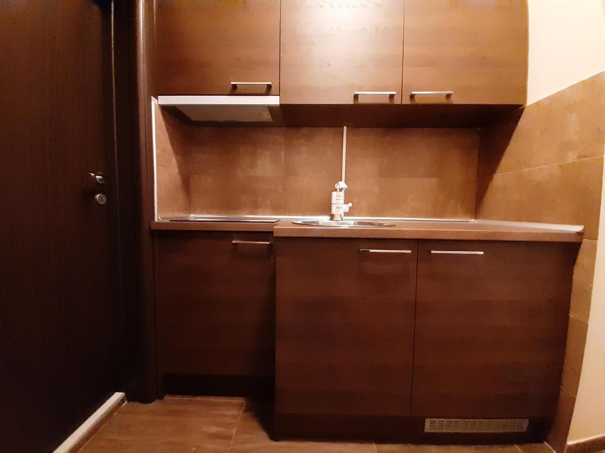 Stan Na Dan Apartman D Lux Jacuzzi Крагуевац Экстерьер фото